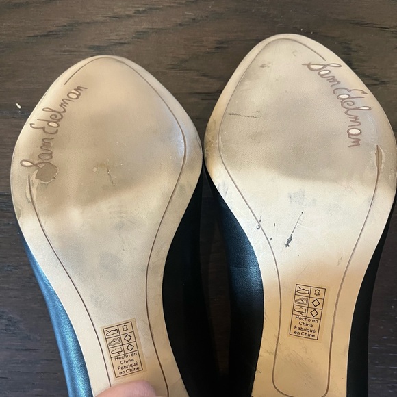 Sam Edelman | Black Round Toe Pumps - Picture 6 of 9